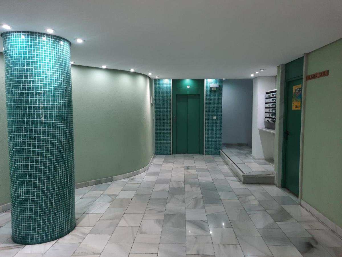 Апартаменти Moderno Apartamento Familiar Junto Al Mar - Conejito Торрев'єха Екстер'єр фото